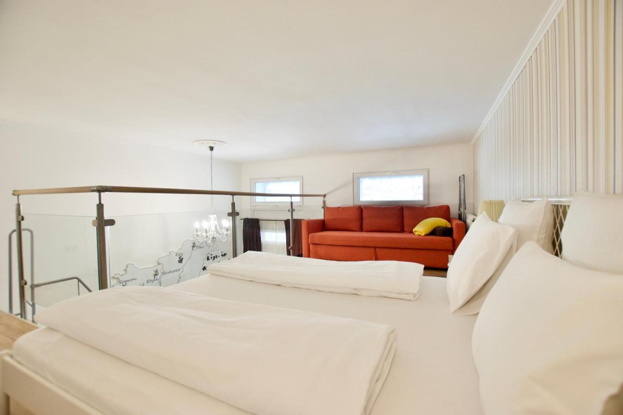 Standard Apartment By Hi5- Rose Street'S Home Budapest Eksteriør bilde